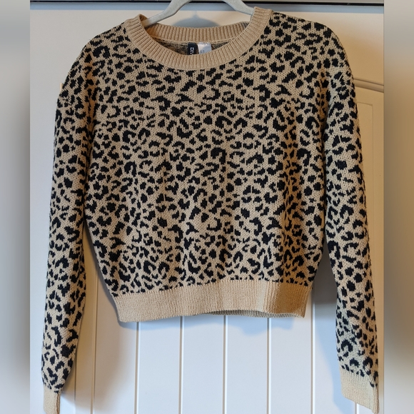 Divided by H&M leopard print sweater - Picture 1 of 4